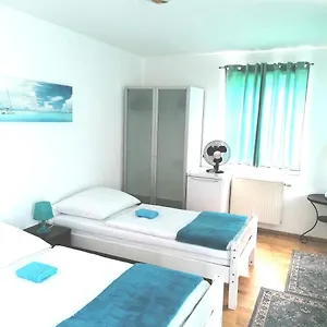 Hostel Favoriten-rooms, Vienna