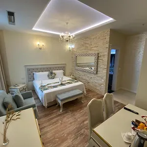 The Red Bricks 4* Shkodra