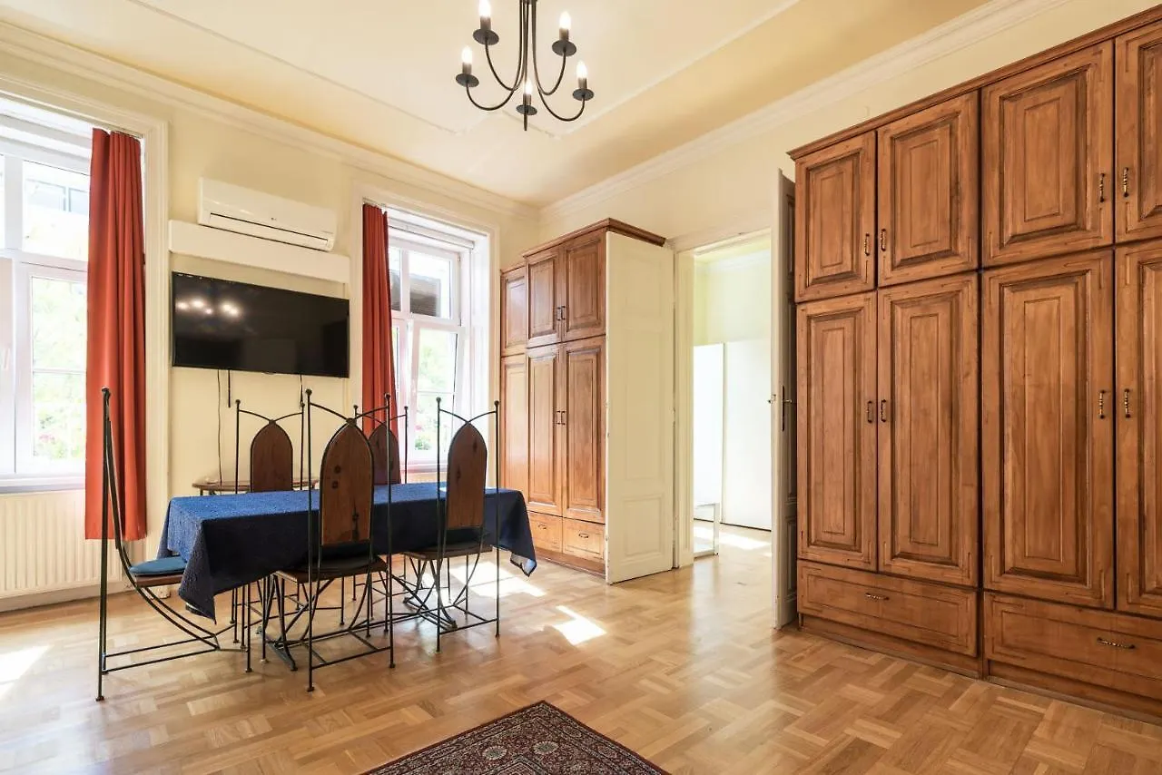 Pension Primavera Vienna Guest house